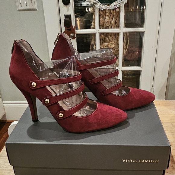 Vince Camuto Shoes - Vince Camuto Women's Burgundy Heels